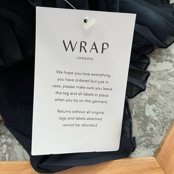 NWT Wrap London Pleated Sleeve Back Mock Neck Pullover Sweater - Picture 10 of 11